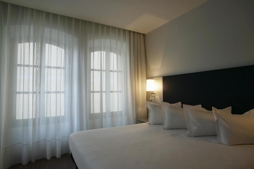 Ac Hotel Torino By Marriott Exterior photo